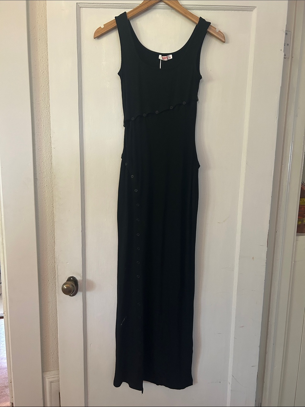 Bayse nwt Tank style  Black Sleeveless Maxi Dress button details
